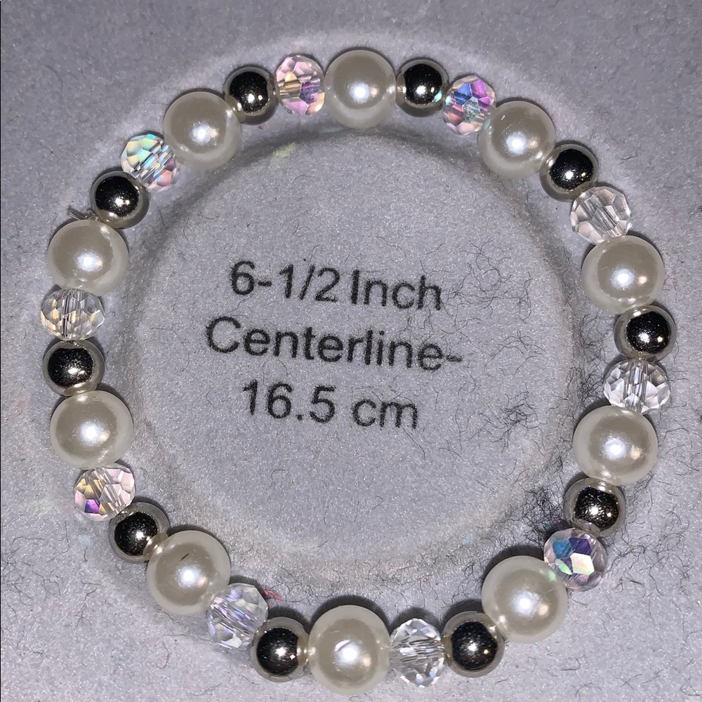 Pearl, silver and aurora borealis Crystal stretch Bracelet